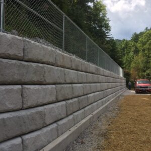 MECHANICALLY STABILIZED EARTH (MSE) WALL